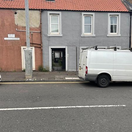 1 Bed Flat At Drum Street EDI Eksteriør bilde